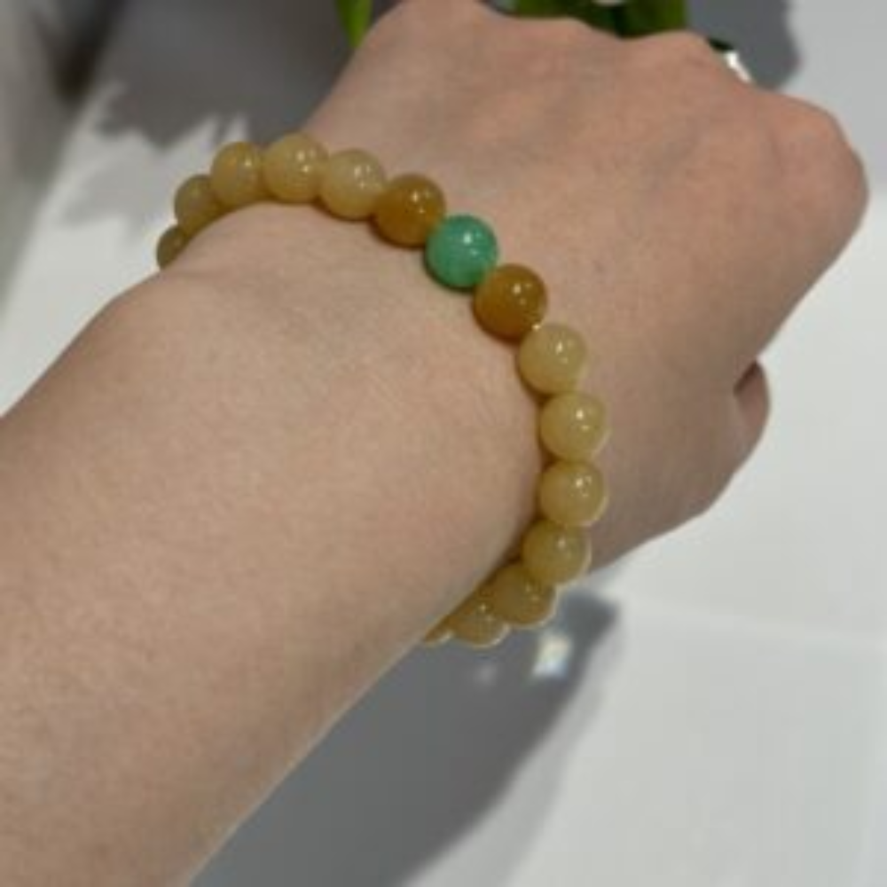 Icy Yellow Round Bead Jadeite Bracelet - Image 4
