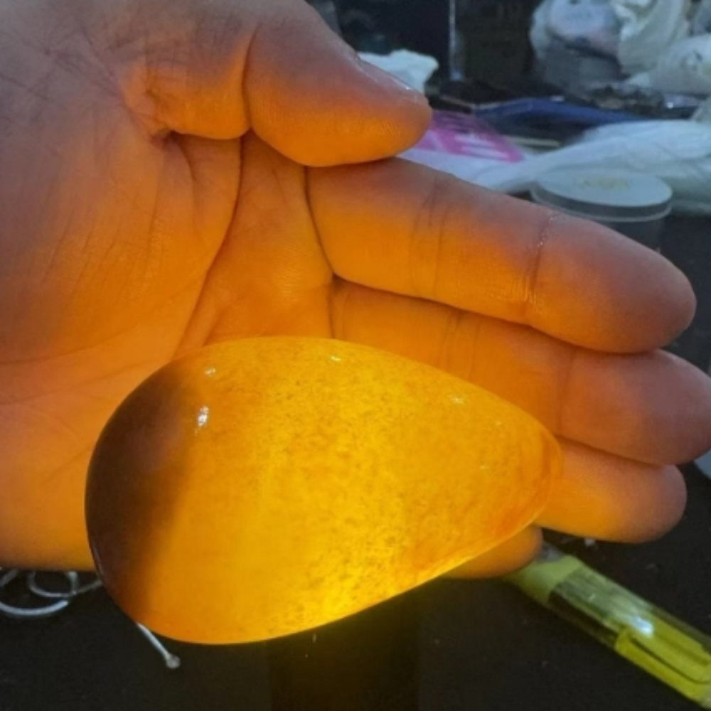 Imperial Golden Egg Exquisite Lonely Stone – 120g for Handheld - Image 2