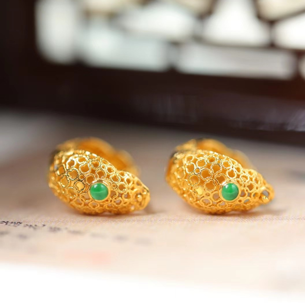 Lovely Gourd Jadeite Earrings - Image 4