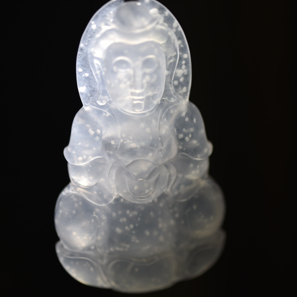 Snowflake Jadeite Guanyin Pendant - Image 3