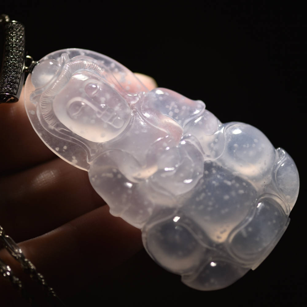 Snowflake Jadeite Guanyin Pendant - Image 5